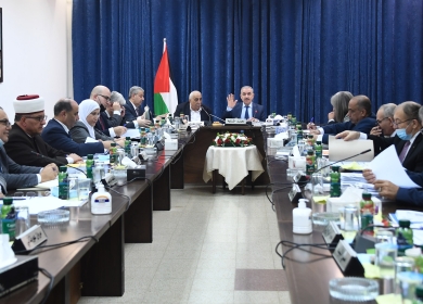 في جلسته التي عقدها في مدينة رام الله... مجلس الوزراء يناقش القضايا المحورية لوزارة العدل وقطاع العدالة لترسيخ سيادة القانون والحريات العامة