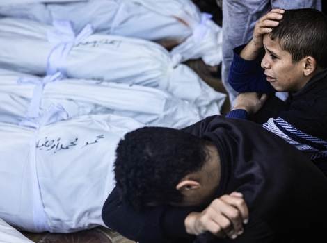 "آكشن إيد" الدولية: غزة أصبحت مقبرة للنساء والفتيات بعد 200 يوم من الأزمة الانسانية بسبب العدوان
