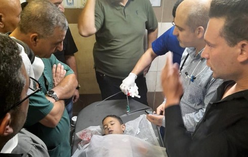 استشهاد طفل بعد سقوطه من علو أثناء مطاردته من قبل الاحتلال في تقوع