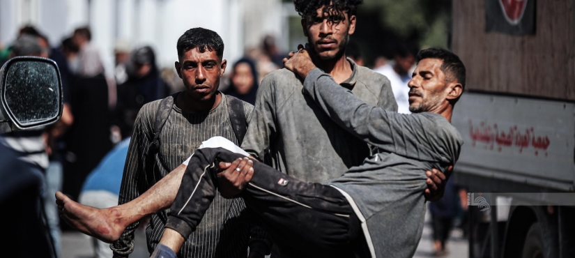 إصابات جراء قصف مسيّرة للاحتلال وسط قطاع غزة