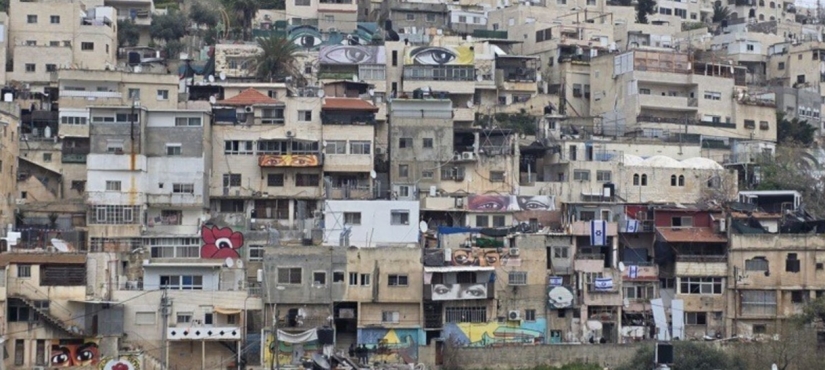 من سلوان إلى كفر عقب: كيف يعيد الاحتلال تشكيل خريطة القدس السكانية؟
